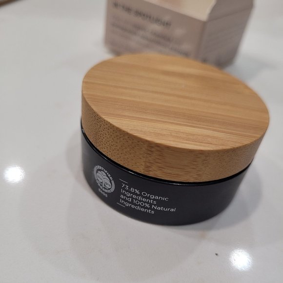 THE ORGANIC SKIN CO. IN THE SPOTLIGHT LUMINIZER HIGHLIGHT IN ROSE GOLD - Picture 14 of 16